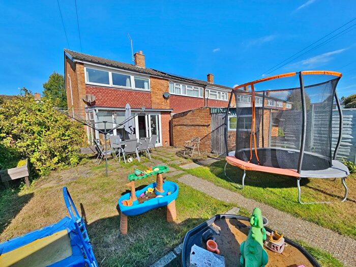 3 Bedroom End Terrace House For Sale In Coniston Walk, Fareham, PO14