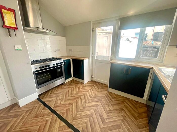 5 Bedroom Terraced House To Rent In Chaddlewood Avenue, Plymouth, PL4