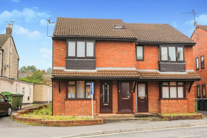 1 Bedroom Property To Rent In Verdun Court, Bath Road, Stonehouse, GL10