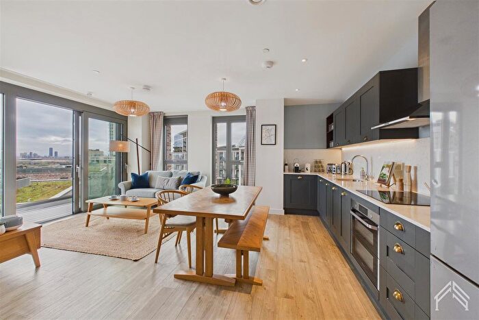 2 Bedroom Flat To Rent In Canada Gardens, Wembley Park, HA9