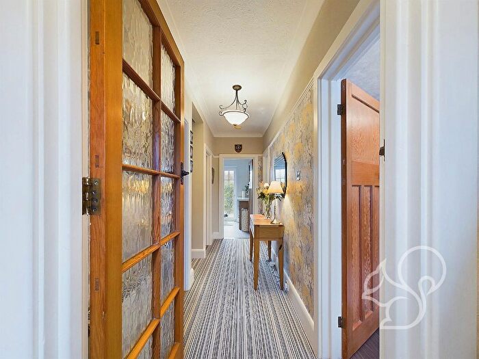 4 Bedroom Detached House For Sale In Straight Road, Colchester, CO3