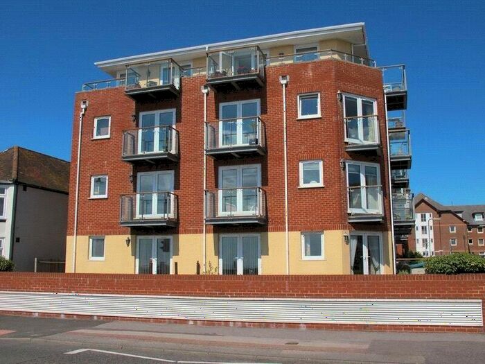 2 Bedroom Apartment To Rent In The Spinnakers, Beach Road, Lee On The Solent, Hampshire, PO13