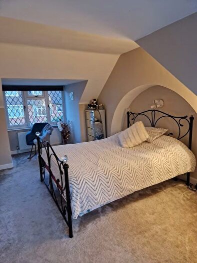 1 Bedroom Detached House To Rent In Alwyn Close, Luton, LU2