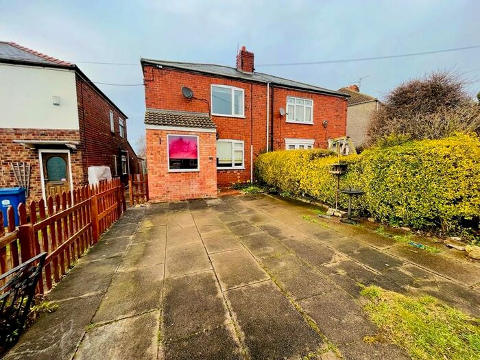 2 Bedroom Semi-Detached House For Sale In Kirton Road, Blyton, Gainsborough, DN21