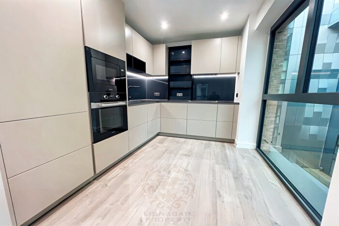 1 Bedroom Apartment To Rent In Woodberry Down, Damsel Grove, N4