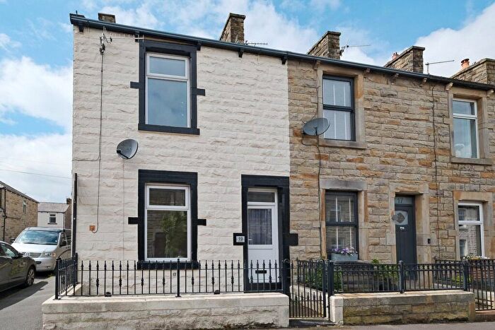 3 Bedroom End Of Terrace House To Rent In Castle Street, Hapton, Burnley, Lancashire, BB12