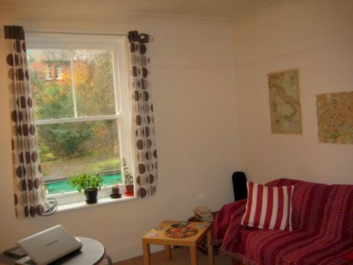1 Bedroom Flat To Rent In The Avenue, Durham, County Durham, DH1