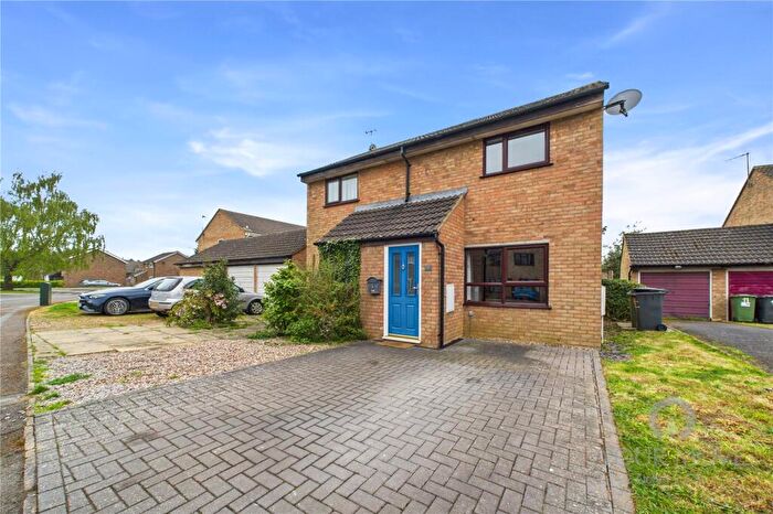 2 Bedroom Semi-Detached House For Sale In Oak Close, Hartwell, Northampton, NN7