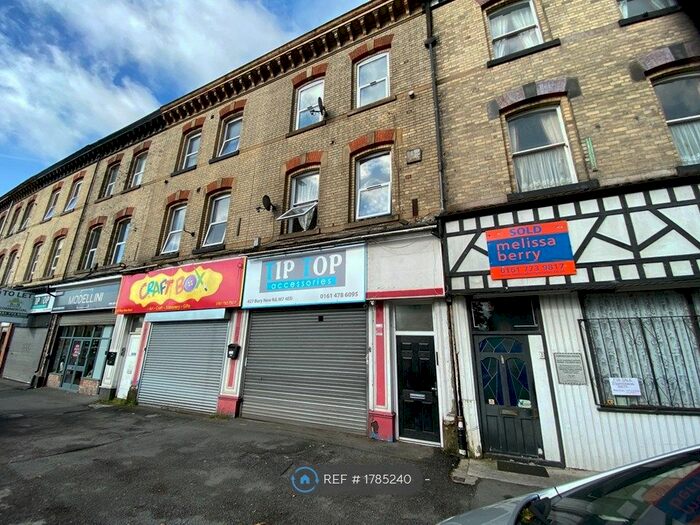 2 Bedroom Flat To Rent In Bury New Road, Salford, M7