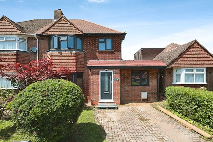 4 Bedroom Semi-Detached House For Sale In Newmer Road, High Wycombe, HP12