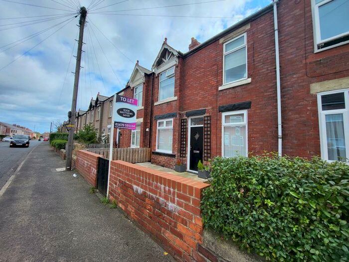 3 Bedroom Flat To Rent In Victoria Terrace, Bedlington, NE22