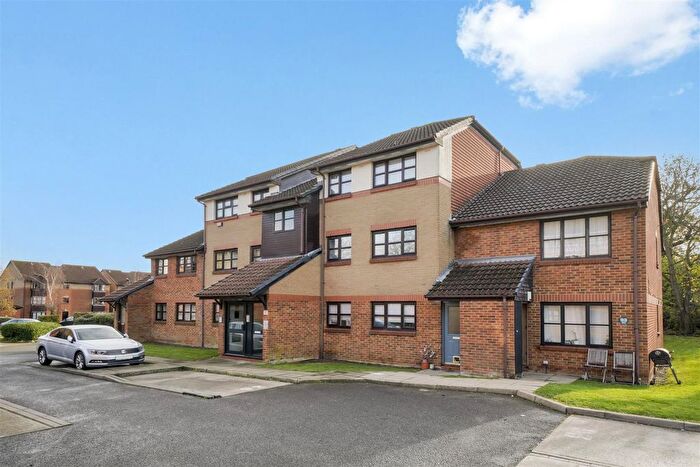 2 Bedroom Flat To Rent In Conifer Way, Wembley, HA0