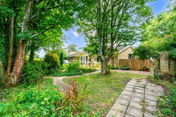 3 Bedroom Bungalow For Sale In West Hill, High Salvington, Worthing, West Sussex, BN13