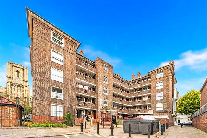 3 Bedroom Flat For Sale In Horwood House, Pott Street, London, E2