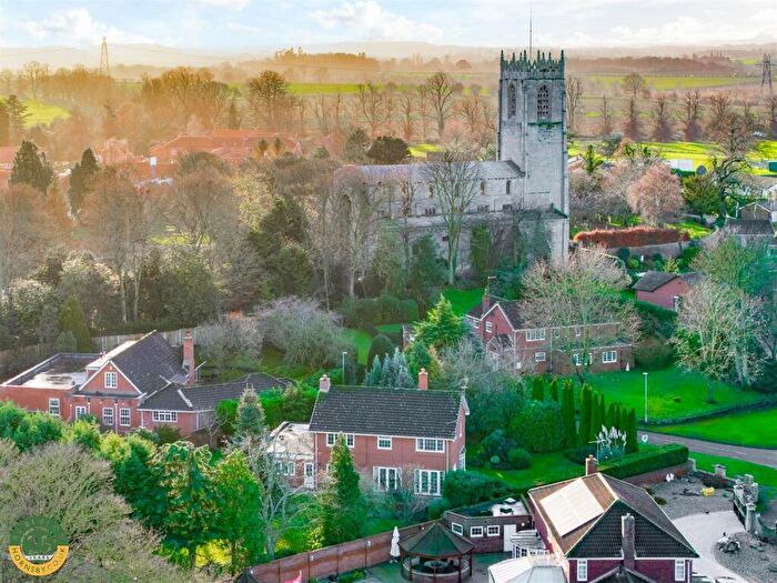 4 Bedroom Detached House For Sale In Blyth Hall, Blyth, Worksop, S81