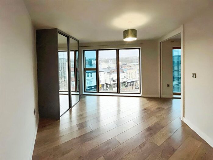 1 Bedroom Flat To Rent In Iquarter, Blonk Street, City Centre, Sheffield, S3