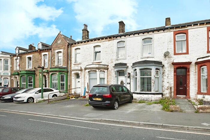 5 Bedroom House For Sale In Colne Road, Burnley, Lancashire, BB10