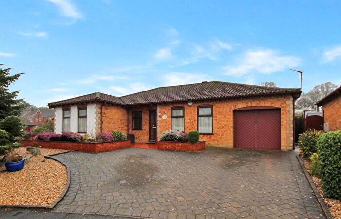 3 Bedroom Bungalow For Sale In Burghley Road, Lincoln, LN6