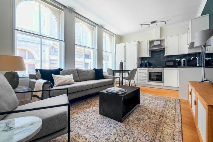1 Bedroom Flat To Rent In Charing Cross, WC2N