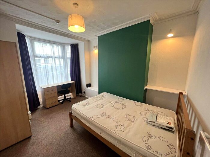 4 Bedroom Semi-Detached House To Rent In Craig Y Don Road, Bangor, Gwynedd, LL57