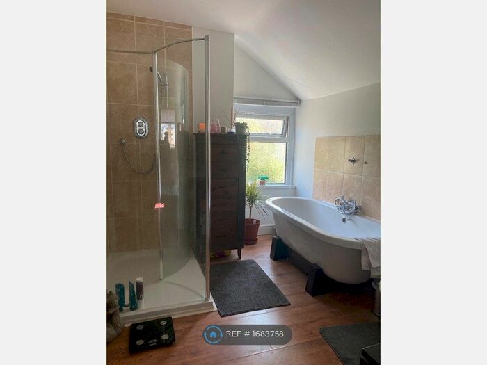 2 Bedroom Terraced House To Rent In Donald Street, Cardiff, CF24