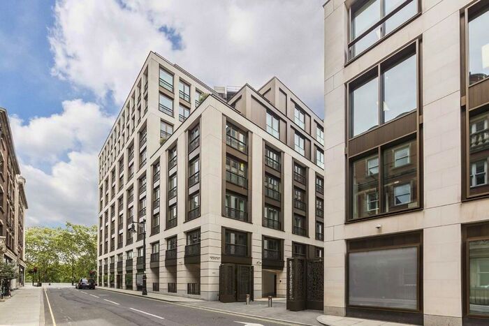 2 Bedroom Flat To Rent In Ashburton Place, London, W1J