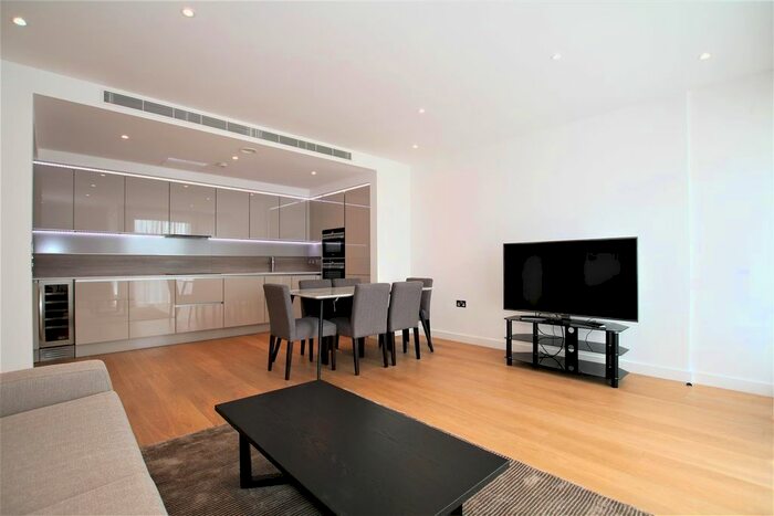 3 Bedroom Flat To Rent In Holland Park Avenue, Holland Park, London, W11