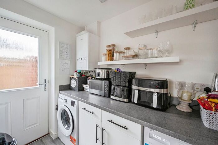 4 Bedroom Detached House For Sale In Stayers Road, Bessacarr, Doncaster, DN4