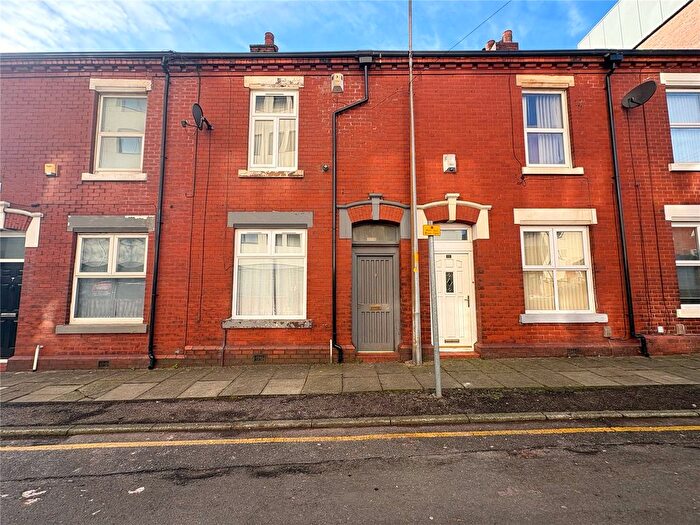 2 Bedroom Terraced House To Rent In Booth Street, Ashton-Under-Lyne, Greater Manchester, OL6