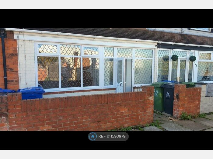 3 Bedroom Terraced House To Rent In Gilbey Road, Grimsby, DN31