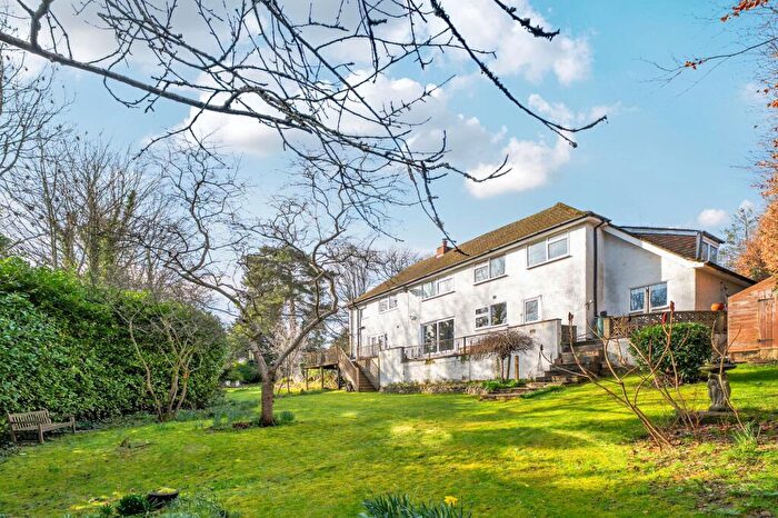 4 Bedroom Detached House For Sale In Lunghurst Road, Woldingham, CR3