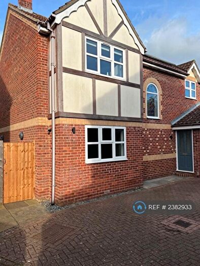 4 Bedroom Detached House To Rent In Lampern Crescent, Billericay, CM12