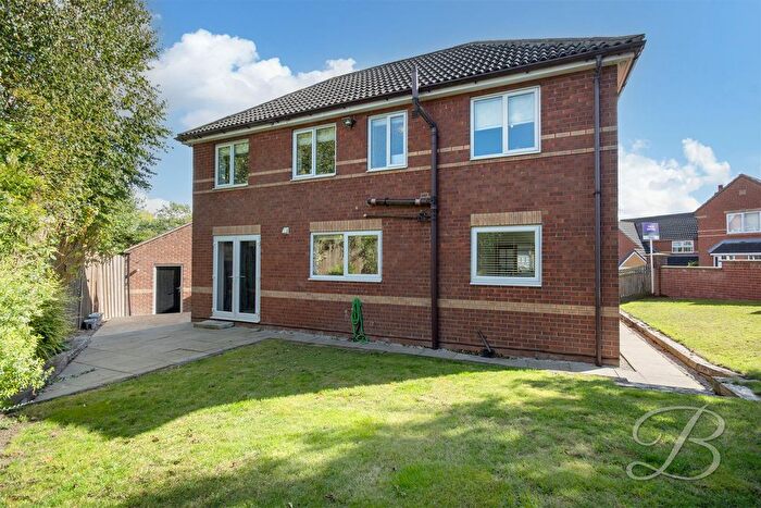 4 Bedroom Detached House For Sale In Oakmeadows, South Normanton, Alfreton, DE55