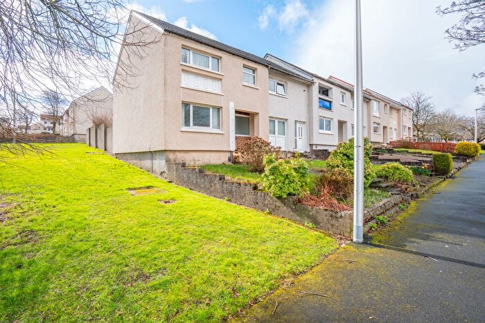 3 Bedroom End Of Terrace House For Sale In West Torbain, Kirkcaldy, KY2
