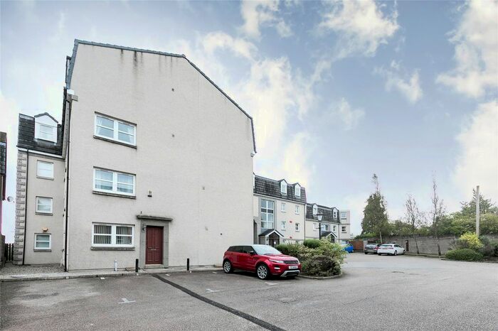 2 Bedroom Flat To Rent In Margaret Place, Aberdeen, AB10