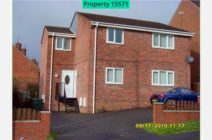 2 Bedroom Flat To Rent In Kent Avenue, Rawmarsh, Rotherham, S62