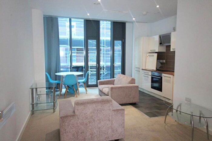 2 Bedroom Flat To Rent In - Solly Place - Bed, Bath ., S1
