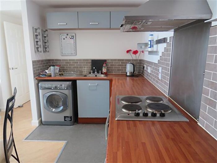 2 Bedroom Apartment To Rent In Sapphire Heights, Tenby Street North, B1