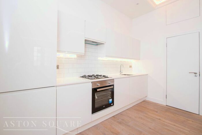 1 Bedroom Flat To Rent In Horn Lane, London, W3