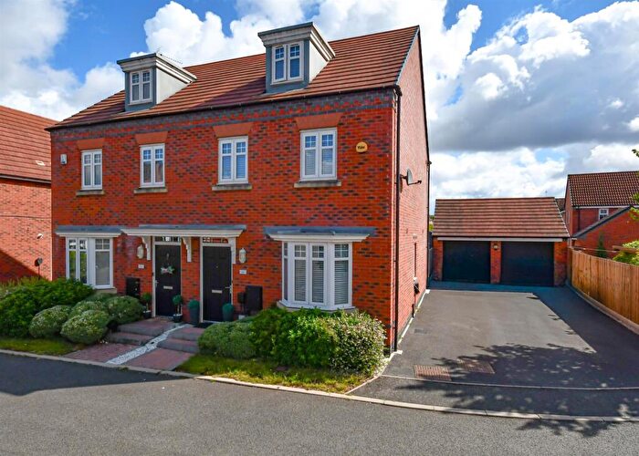 3 Bedroom Semi Detached House For Sale In Marl Way, Baggeridge Village, DY3