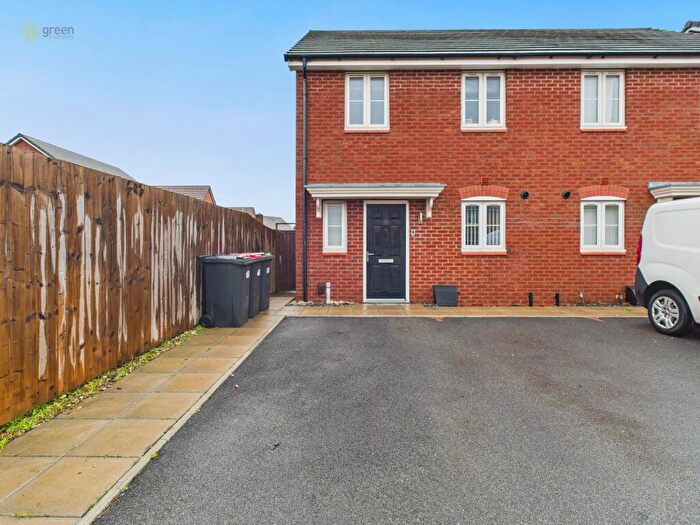2 Bedroom Semi-Detached House For Sale In Red Marl Way, Warton, Tamworth, B79