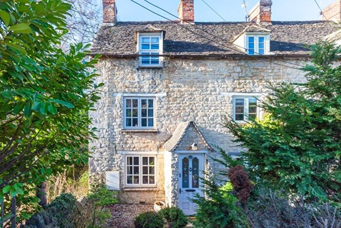 2 Bedroom End Of Terrace House To Rent In Park Street, Bladon, OX20