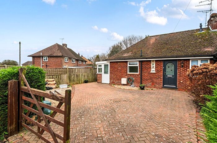 2 Bedroom Bungalow To Rent In Green Stile, Medstead, Alton, Hampshire, GU34