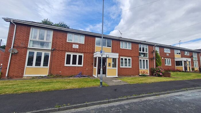 2 Bedroom Flat To Rent In Greenhill Road, Wakefield, WF1