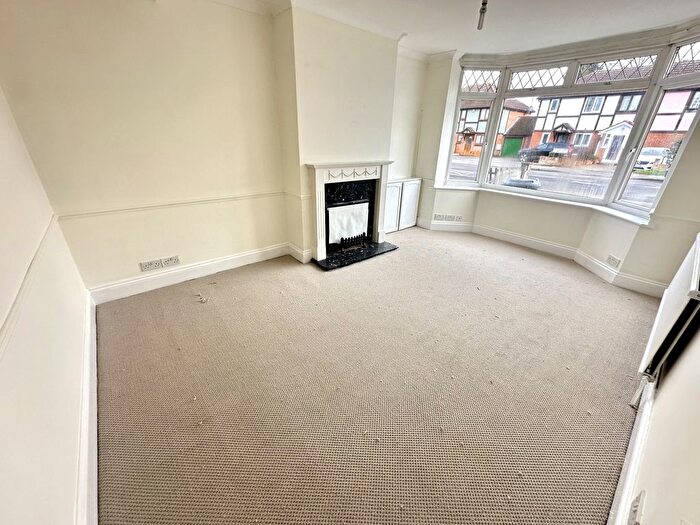 3 Bedroom Semi-Detached House To Rent In Sunbury Road, Feltham, Middlesex, TW13