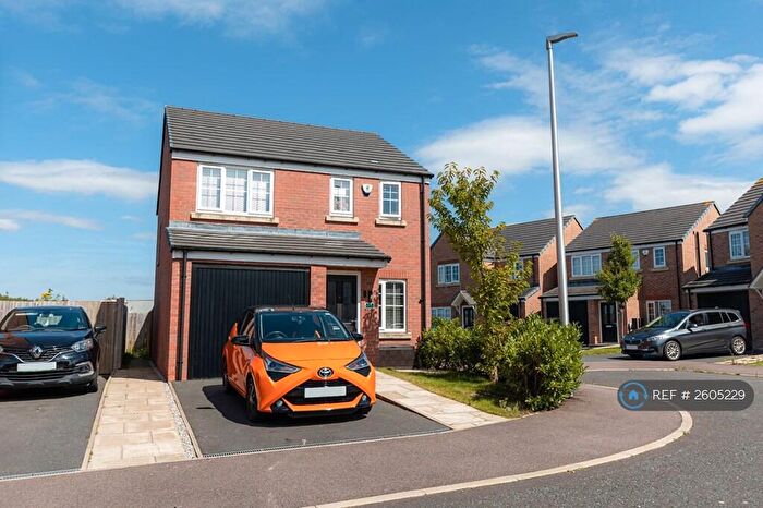 3 Bedroom Detached House To Rent In Marshall Close, Bromborough Pool, Wirral, CH62