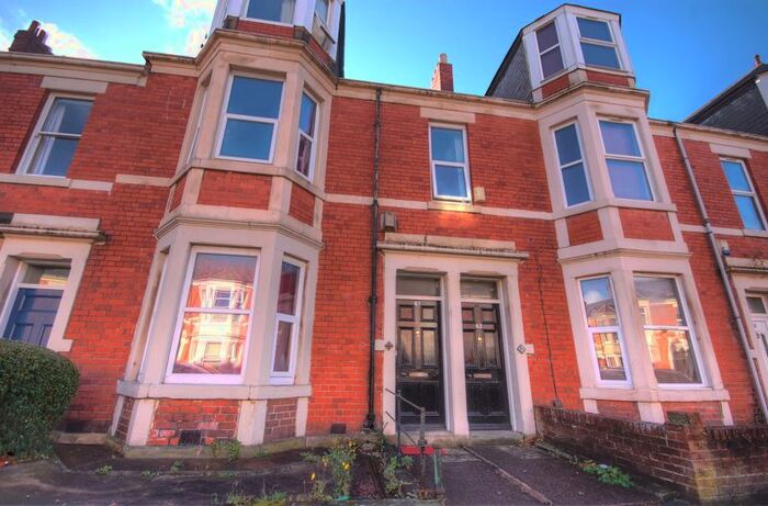 2 Bedroom Flat To Rent In Glenthorn Road, Jesmond, Newcastle Upon Tyne, NE2