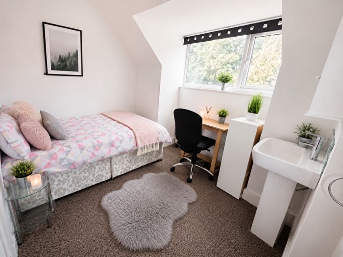 1 Bedroom House Of Multiple Occupation To Rent In London Road, Luton, LU1
