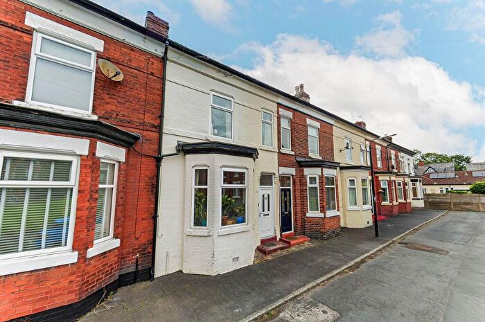 3 Bedroom Terraced House For Sale In Holly Avenue, Urmston, Manchester, M41