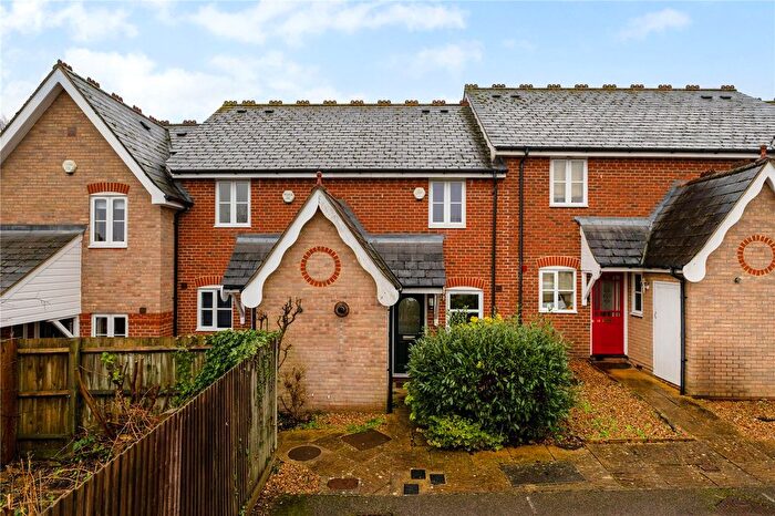 2 Bedroom Terraced House For Sale In Vallance Place, Harpenden, Hertfordshire, AL5